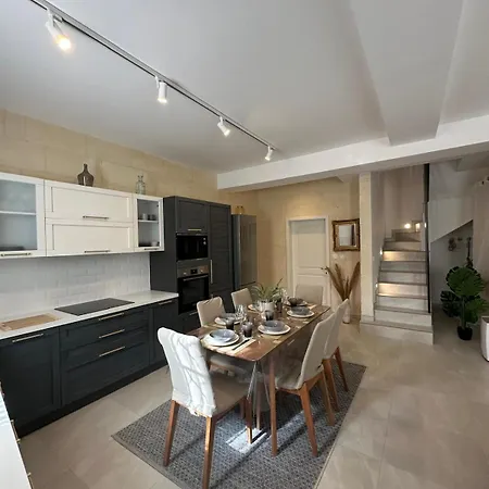 Gozo Charming 3Bdr Townhouse
