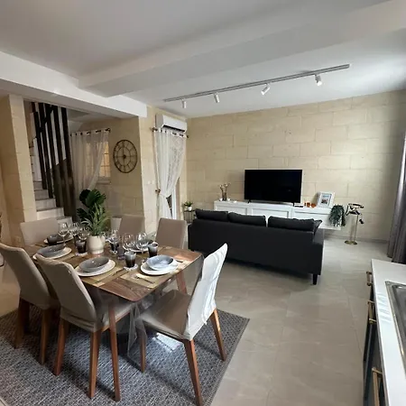 Gozo Charming 3Bdr Townhouse Ta Gorgun