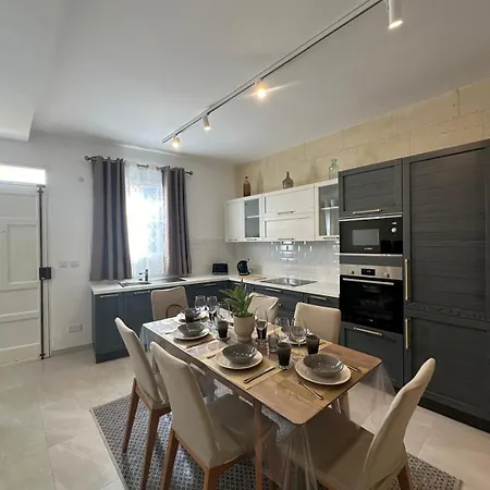 Gozo Charming 3Bdr Townhouse Tatil Evi Ta Gorgun